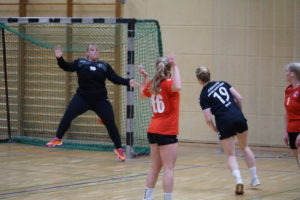 HB-Saison2223-F1-B6-11102022