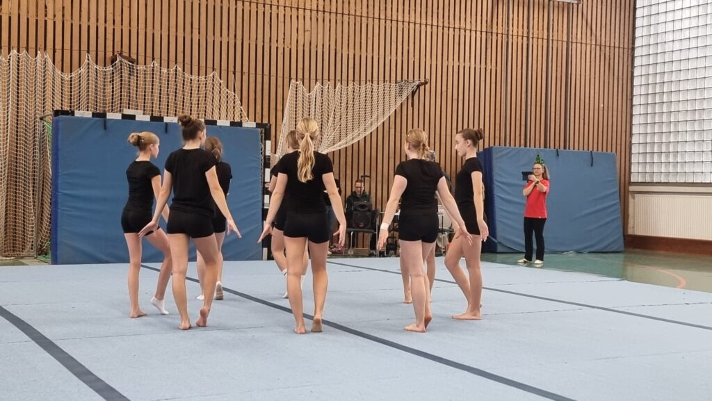 Weihnachtsturnen25-2